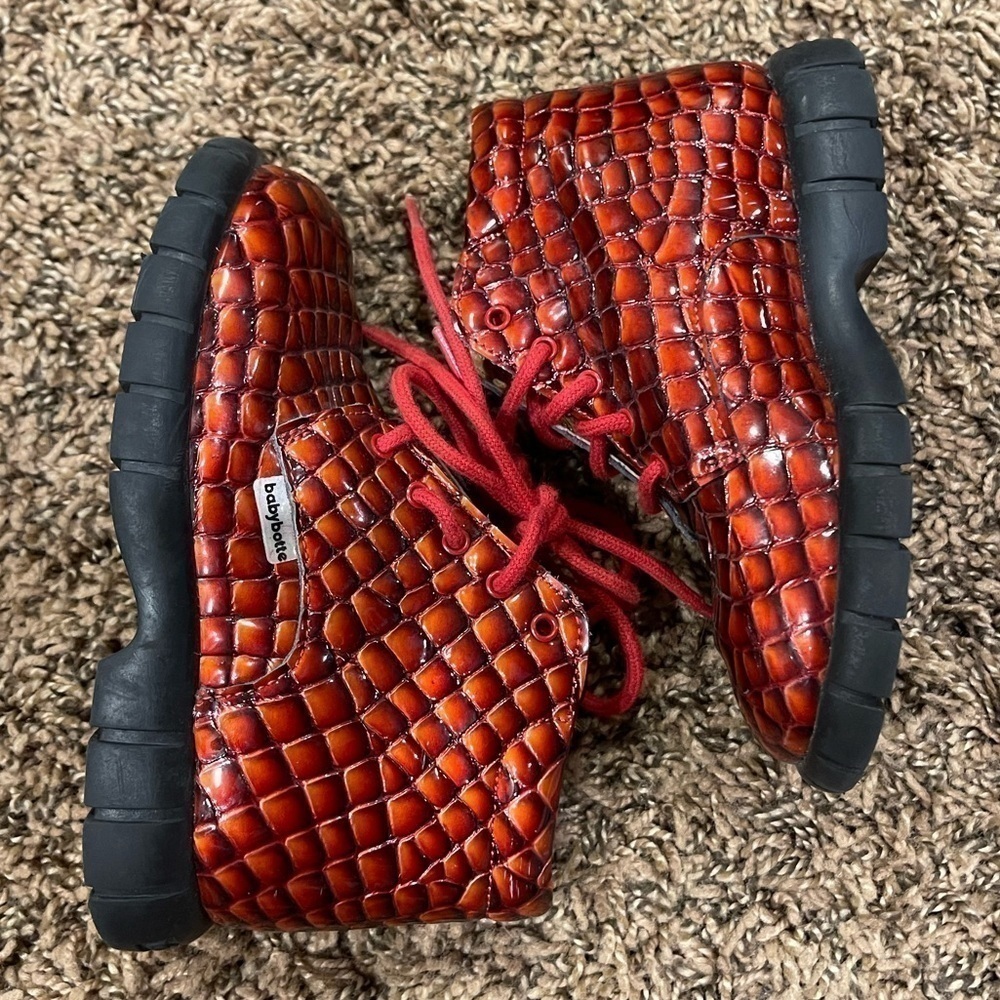 Baby Botte Paten Red Crocodile Leather Lace Up Boot Bootie Sz 26 EU 9.5 US - Picture 4 of 14